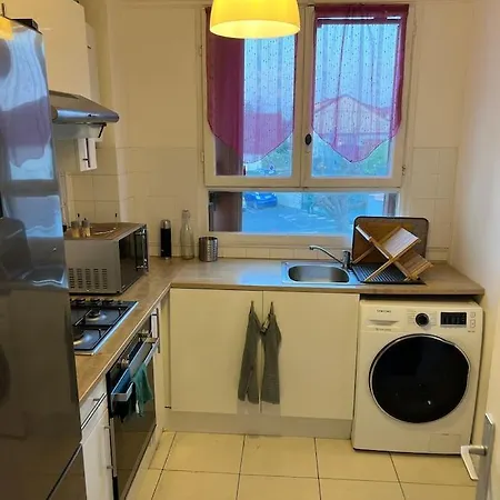 Colombes Home Buitenkant foto